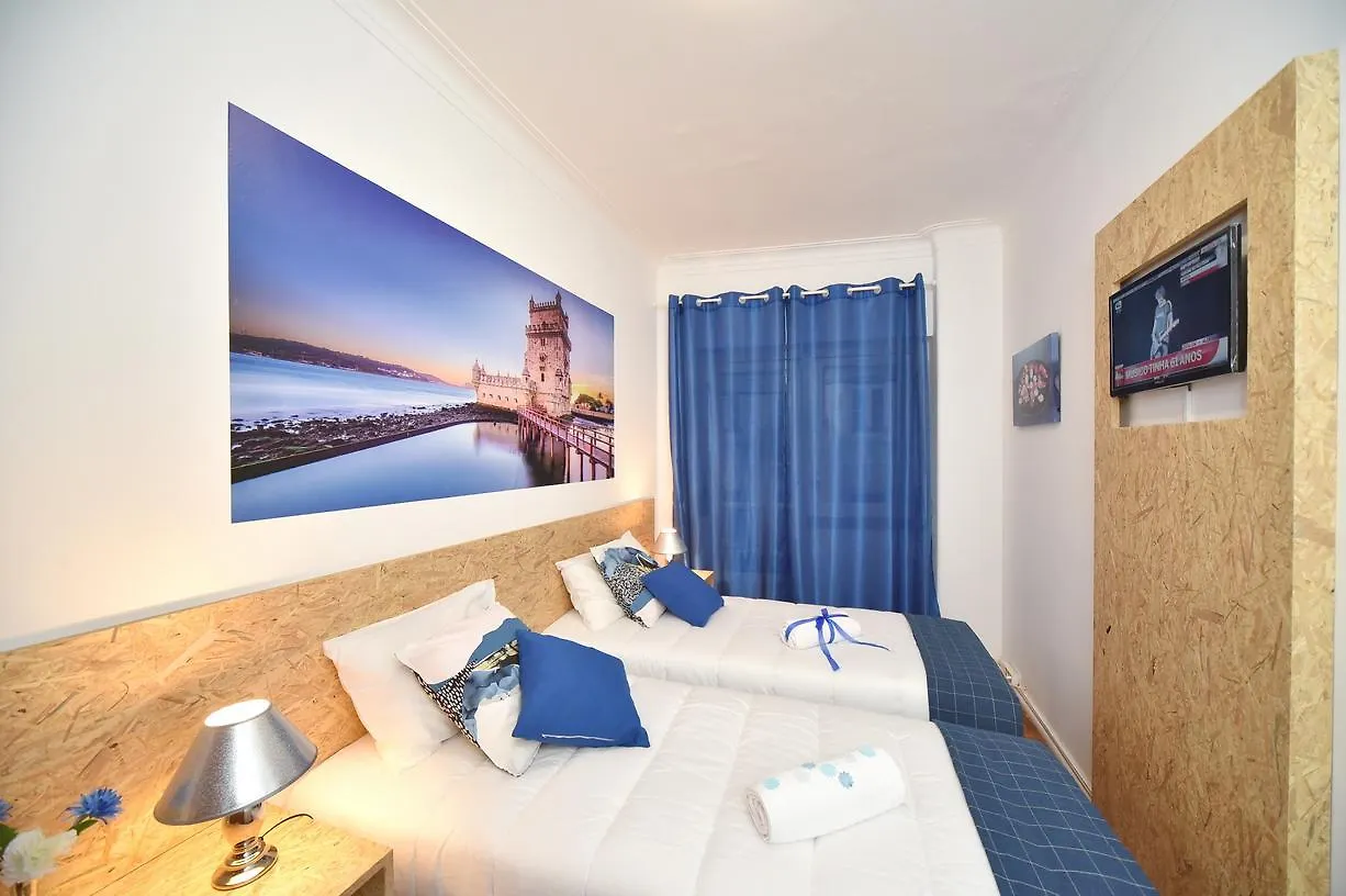 Tuk Tuk Hostel Lisbon